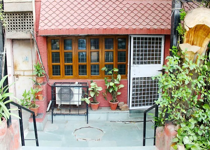 Hotel Delhi Marine Club C6 Vasant Kunj