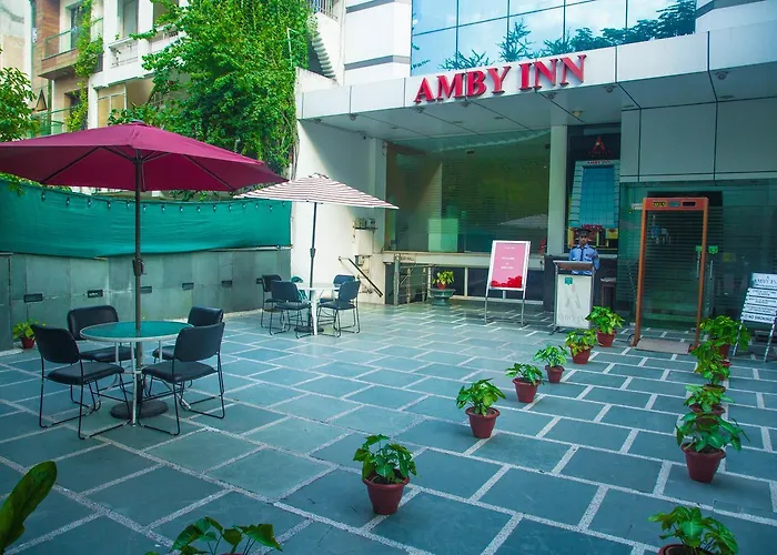Hotel Amby Inn