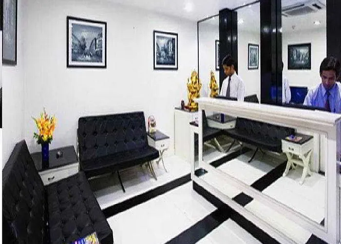 Hotel Parkland, Sufderjang Enclave
