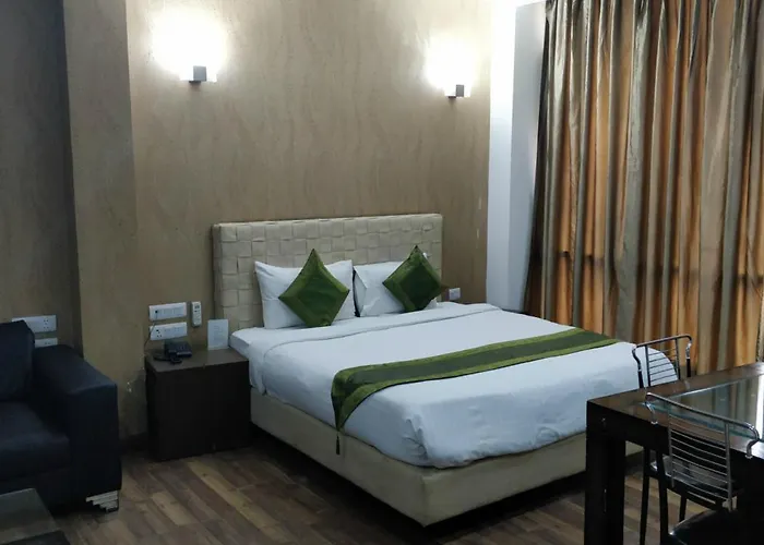 Fabhotel Cameron