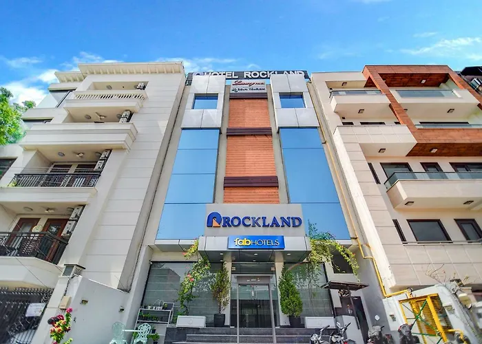 Fabhotel Rockland