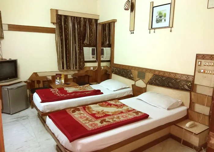 Hotel Cottage Crown Plaza
