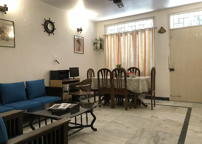 Sailors Home - C6, Vasant Kunj