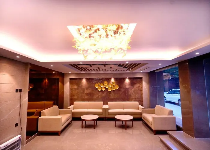 Hotel City Pride With Free Airport Pickup