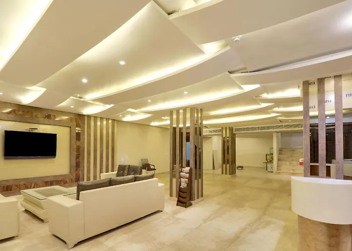 Hotel York Legacy -3 Minutes Walk From New Delhi Railway Station \'The 5 Star Ambience\' Newly Built
