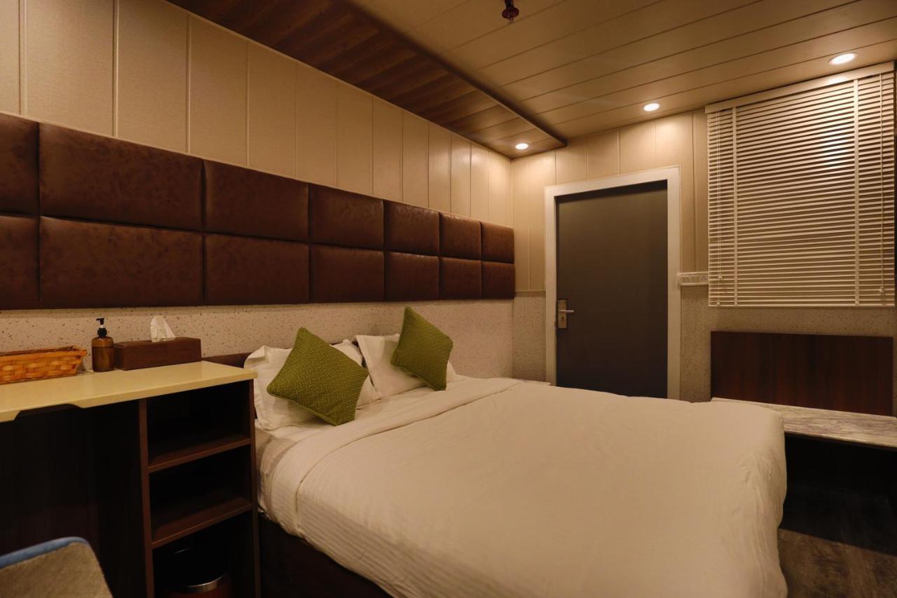 Airport Transit International Airport Terminal-3 Hotel 4*