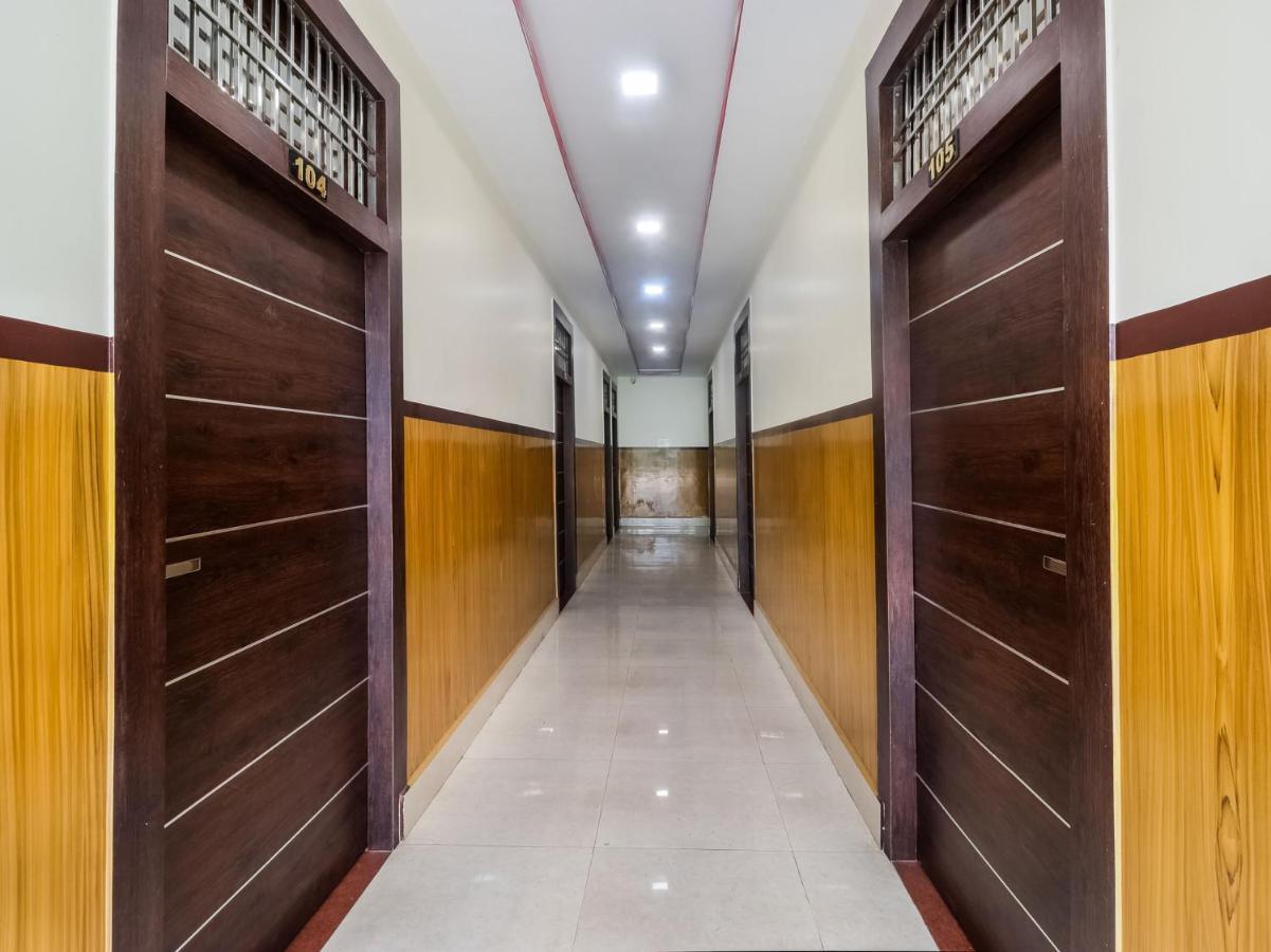 Oyo 73841 Amrit Residency