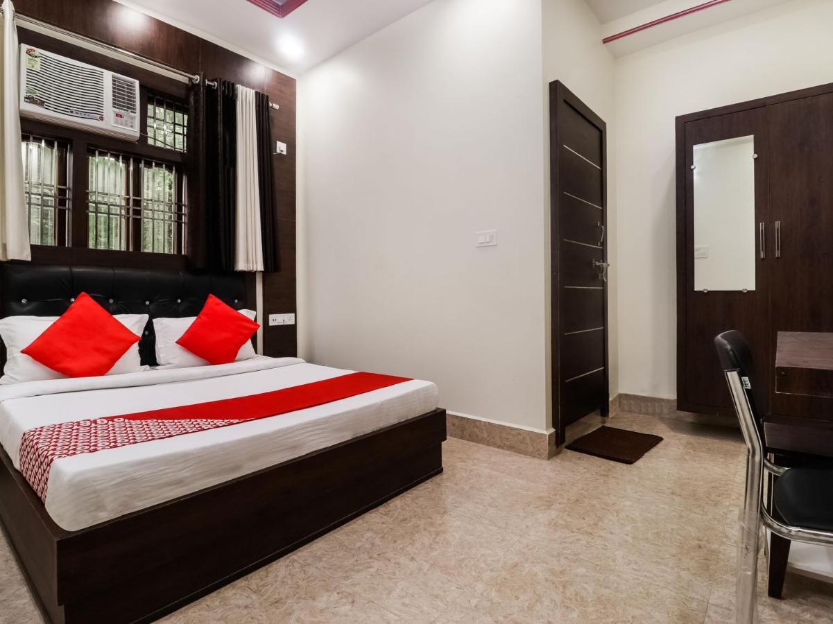 Oyo 73841 Amrit Residency