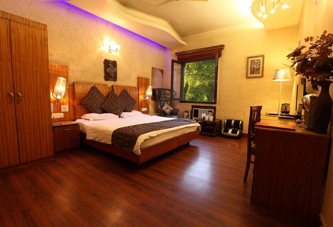 Royal Castle Grand 2* Nova Deli