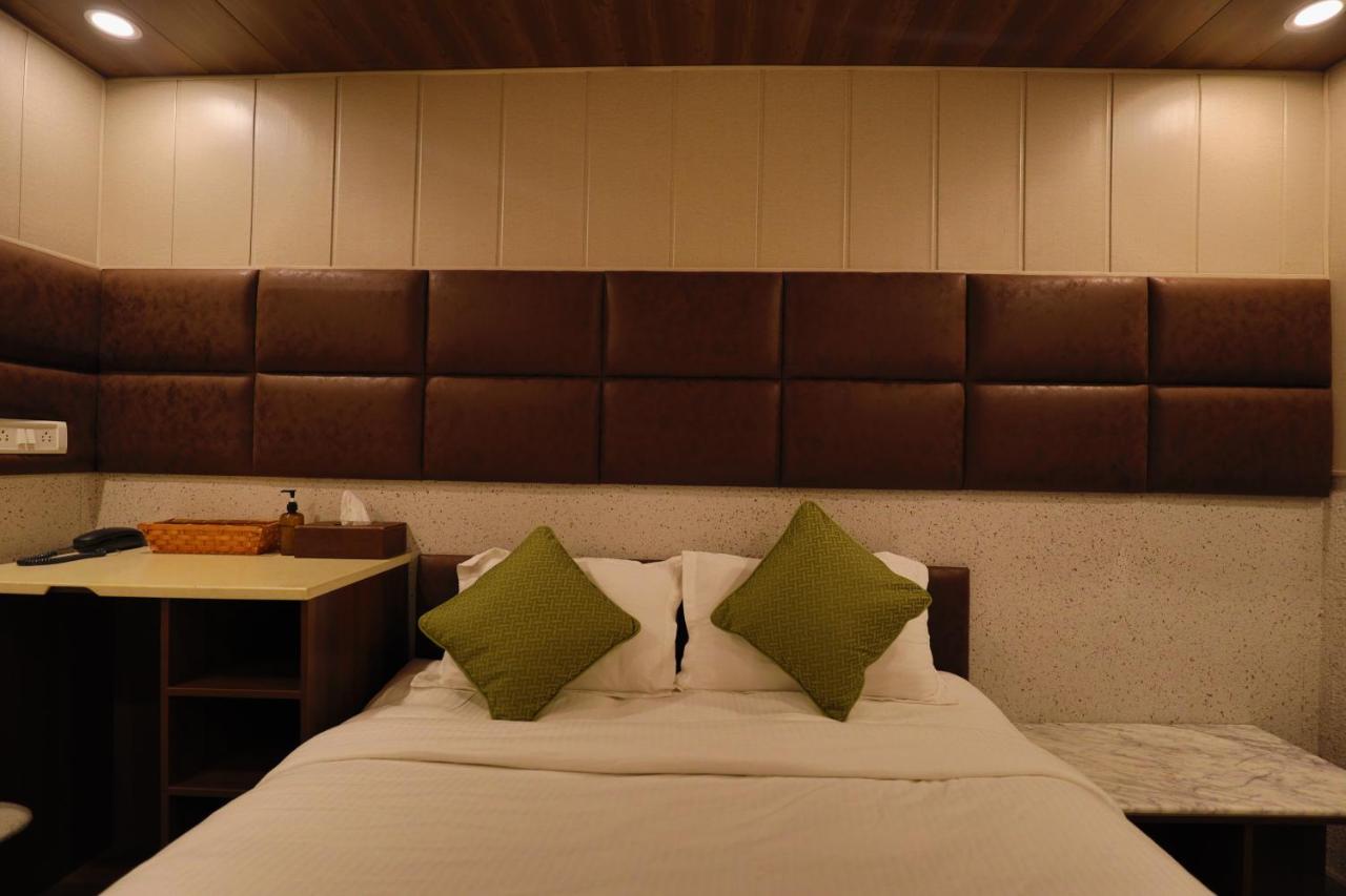 Airport Transit International Airport Terminal-3 Hotel
