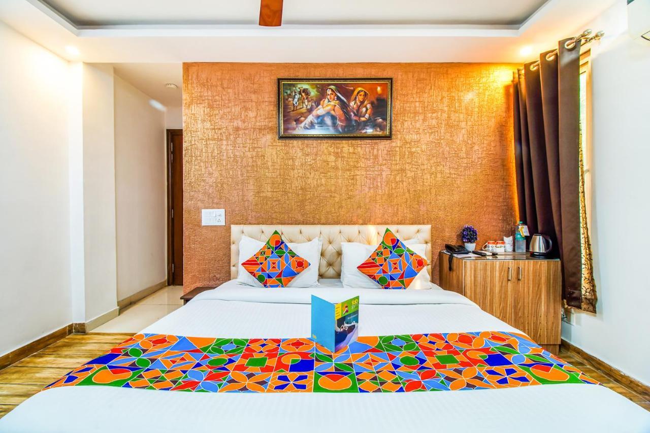 Fabhotel A 97 New Delhi