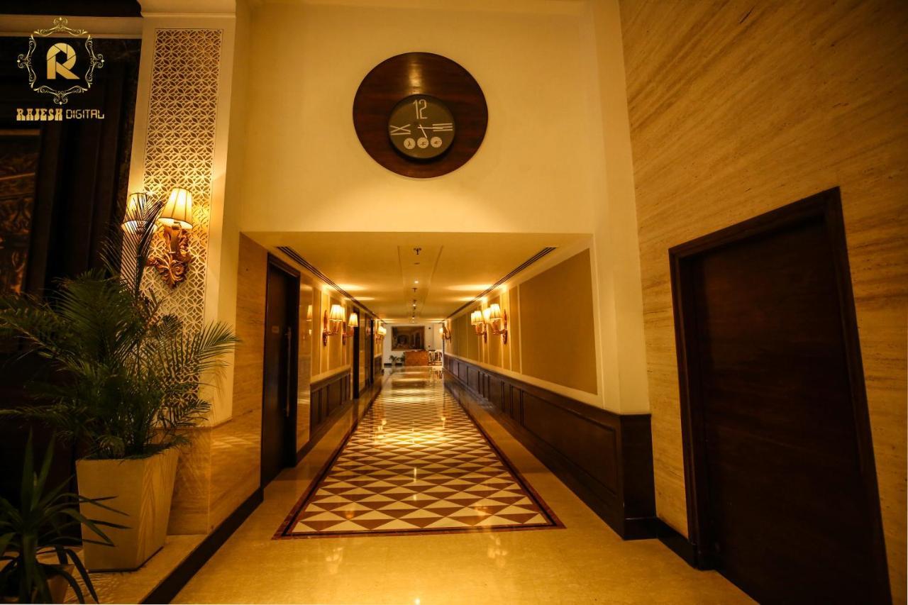 Hotel Golden Galaxy And