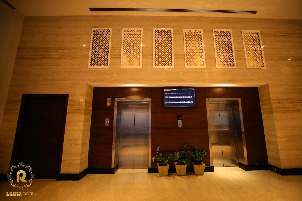 Hotel Golden Galaxy And Delhi (National Capital Territory of India)