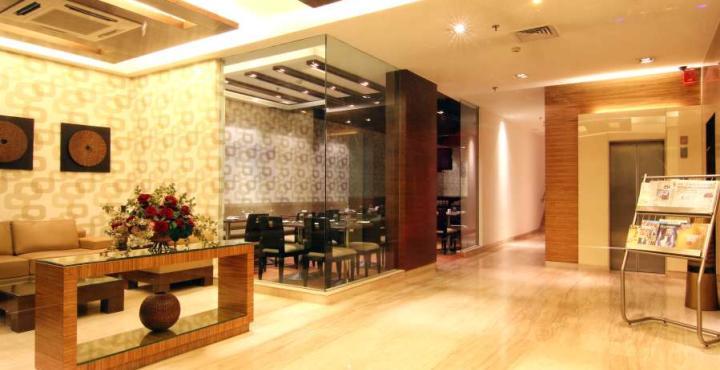 Indus Biznotel Hotel New Delhi
