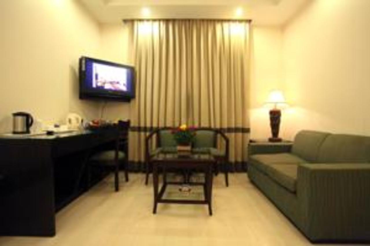 Hotel Saar 3*