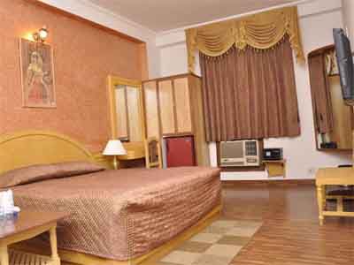 Hotel Rahul Palace 3*