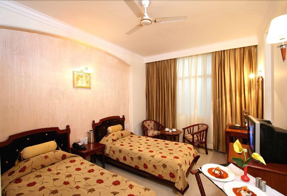 Grand President Hotel