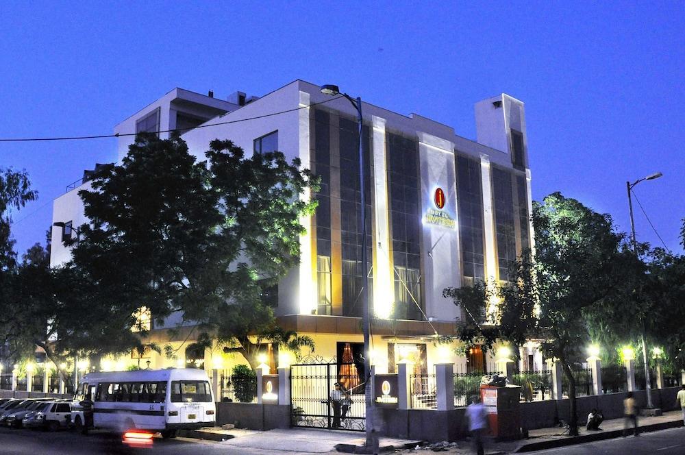Hotel Jivitesh 4*