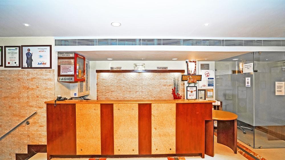 Hotel Pooja Palace