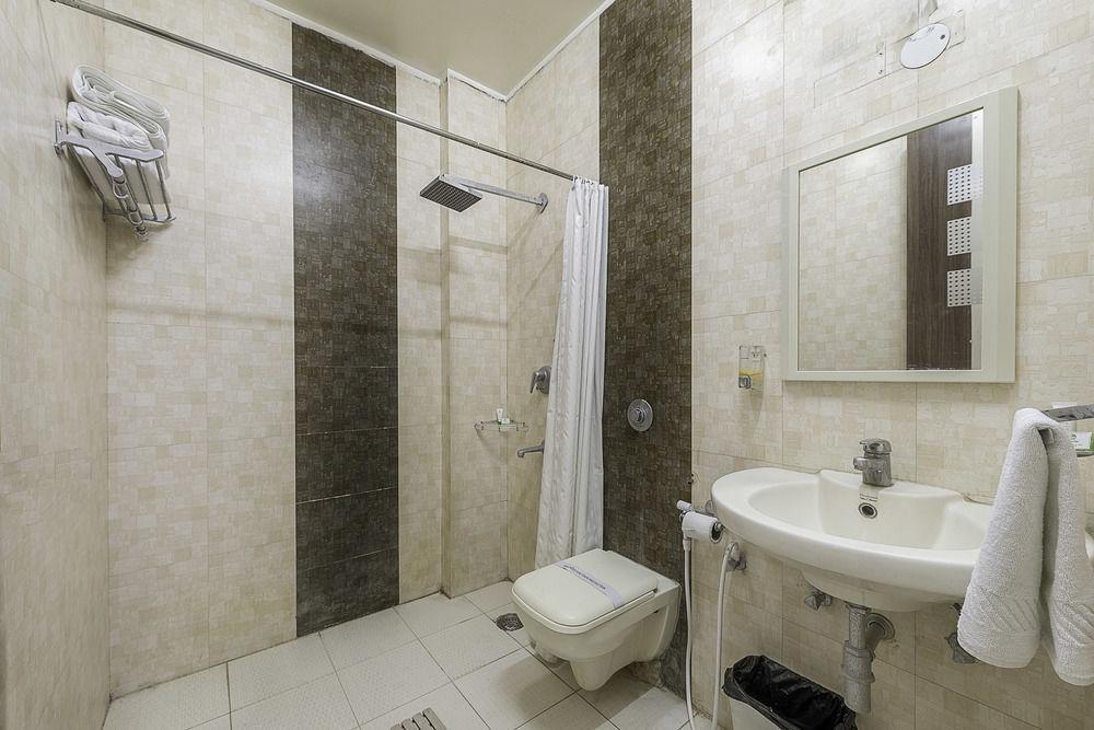 Hotel Treebo Rockwell Plaza