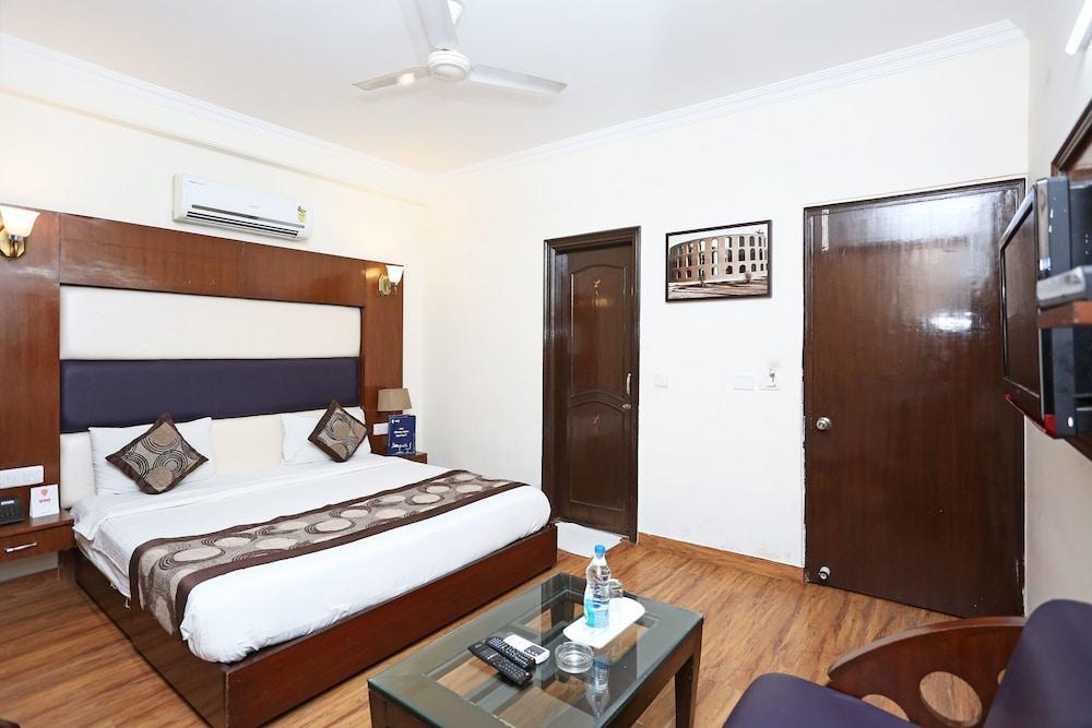 Zara Grand - Green Park Hotel New Delhi