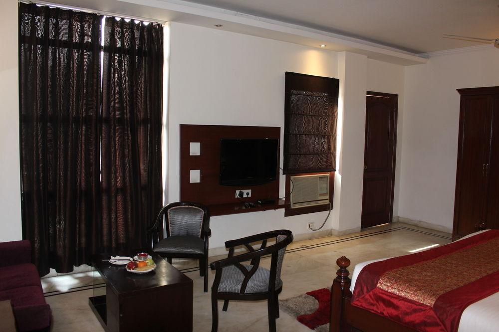 Comfort Zone 3* New Delhi