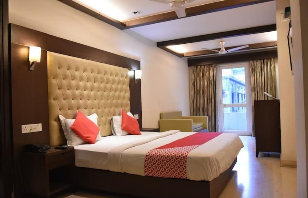 Metropolis Tourist Hotel New Delhi