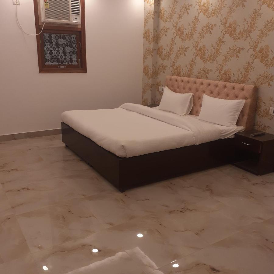 Triom Delhi (National Capital Territory of India)