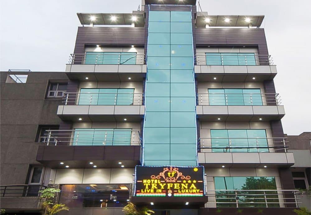 Tryfena Hotel