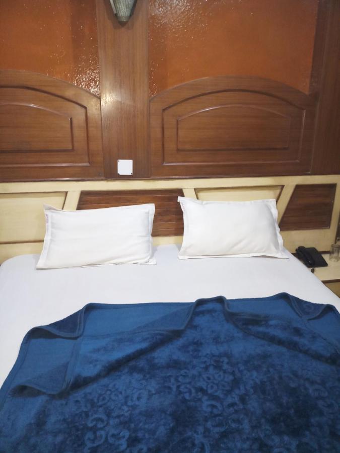 Diplomat Guest house New Delhi