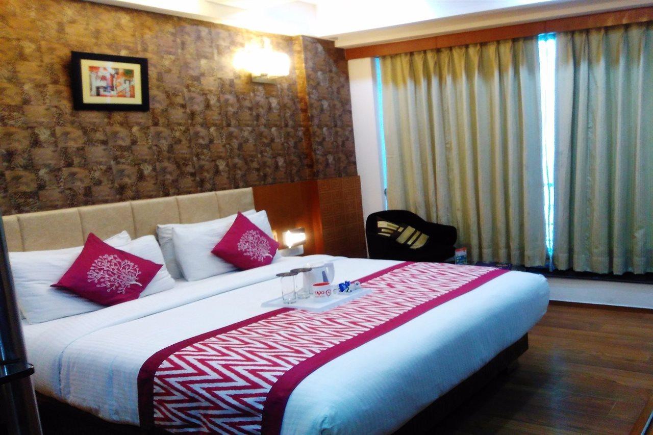 Signature Grand Hotel