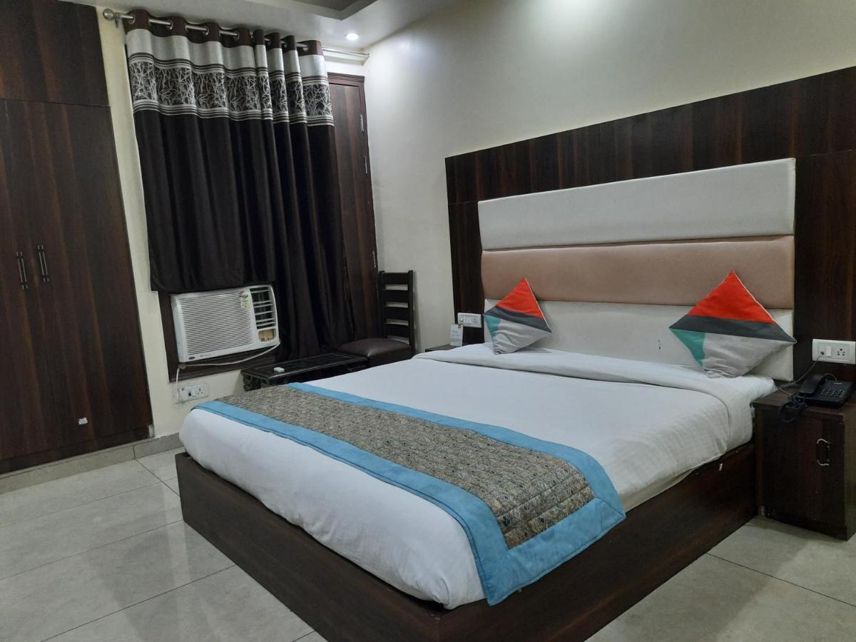Airport Classic Park 3* New Delhi
