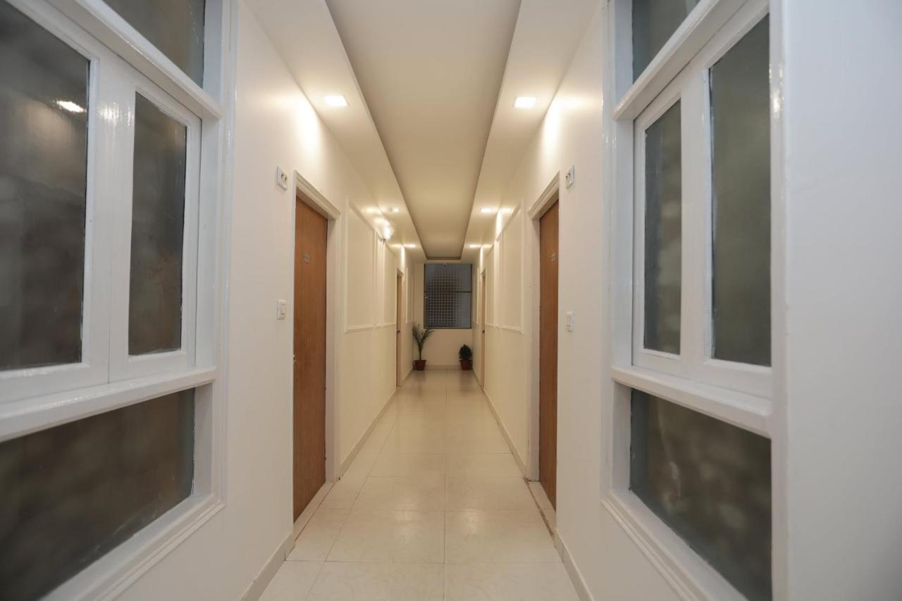 Oyo Qubic Hotel New Delhi