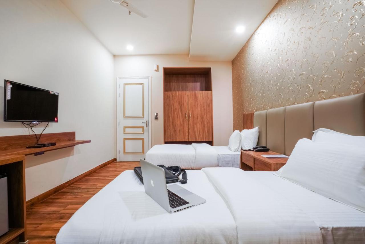 Hotel Heavens Gold 3*