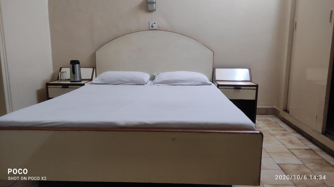 The Tourist - 1 Min From Railway Station 3* New Delhi