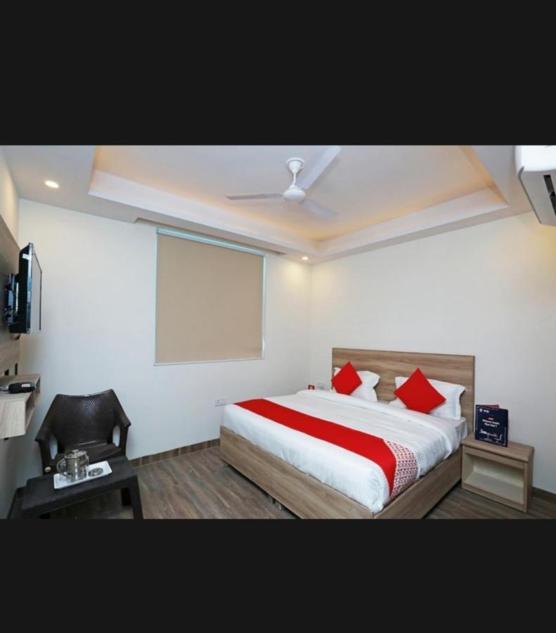 Guest house Golden Bliss At Airport 3*