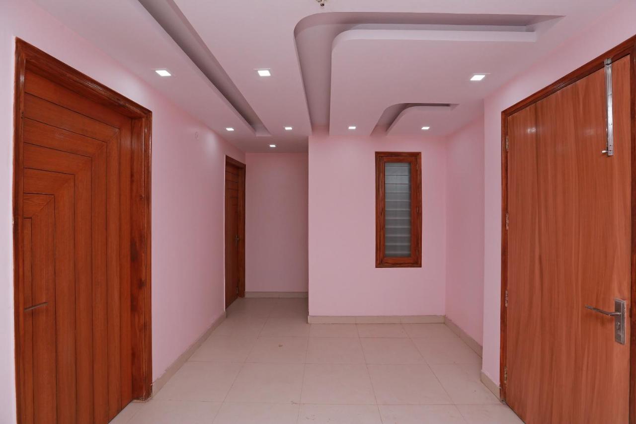 Oyo 35361 Leisurrestay Hotel