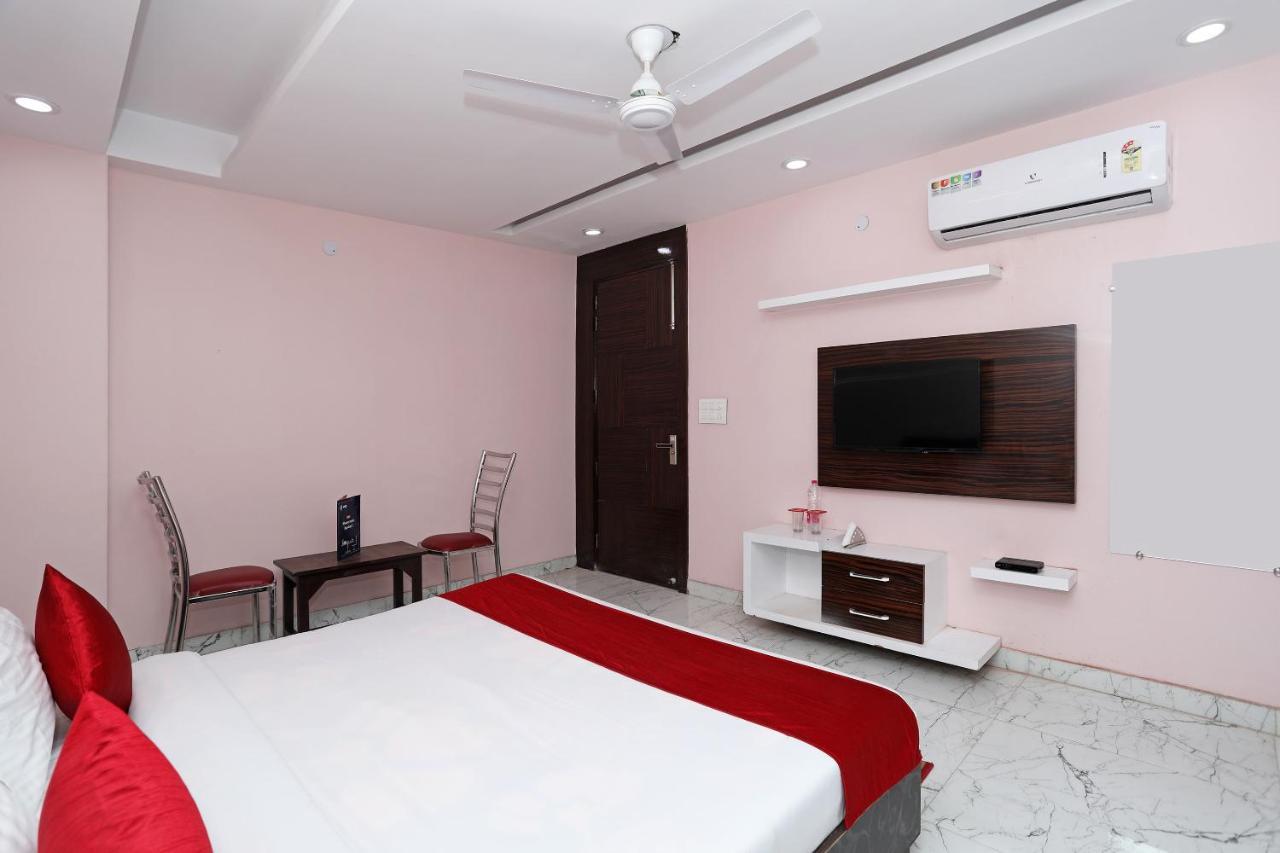 Oyo 10559 Pitampura Delhi (National Capital Territory of India)