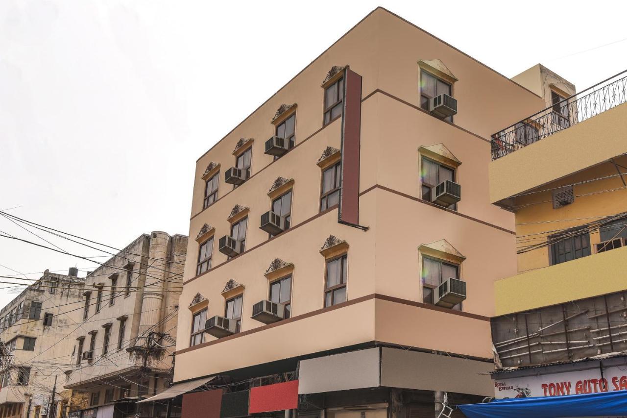 Hotel Oyo Flagship 14620 Kabila Karol Bagh 3*