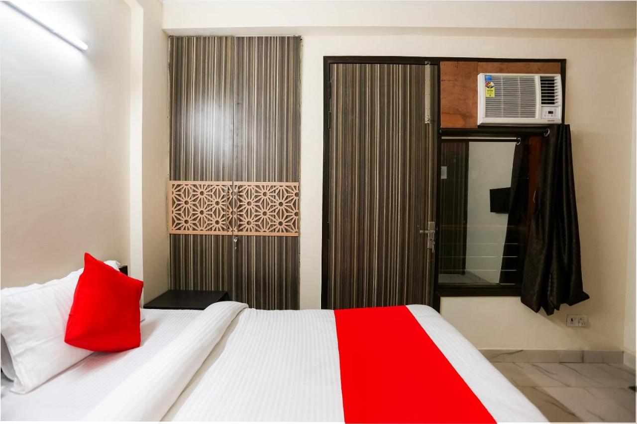 O Royal Galaxy New Delhi