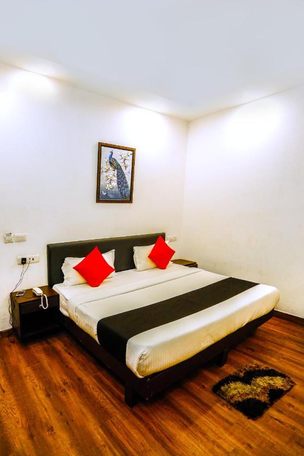 Hotel Airport Tashree New Delhi