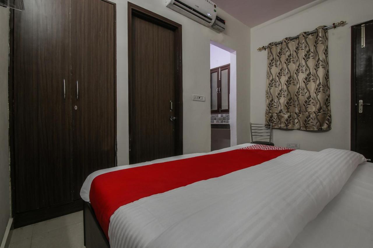 Oyo 15668 Heaven Hotel