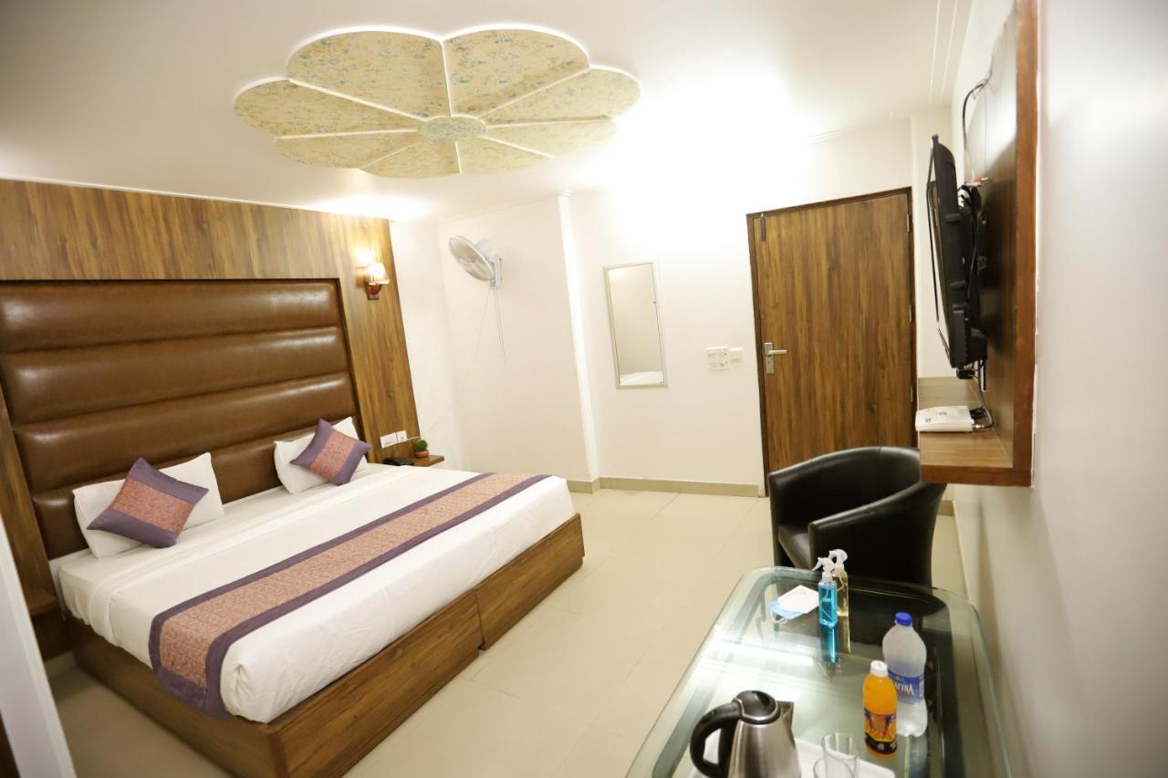 Hotel Airport Noratan Palace 3*