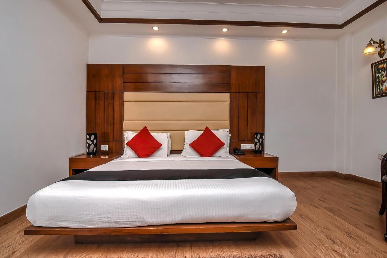 Capital O 16658 Anila Hotel