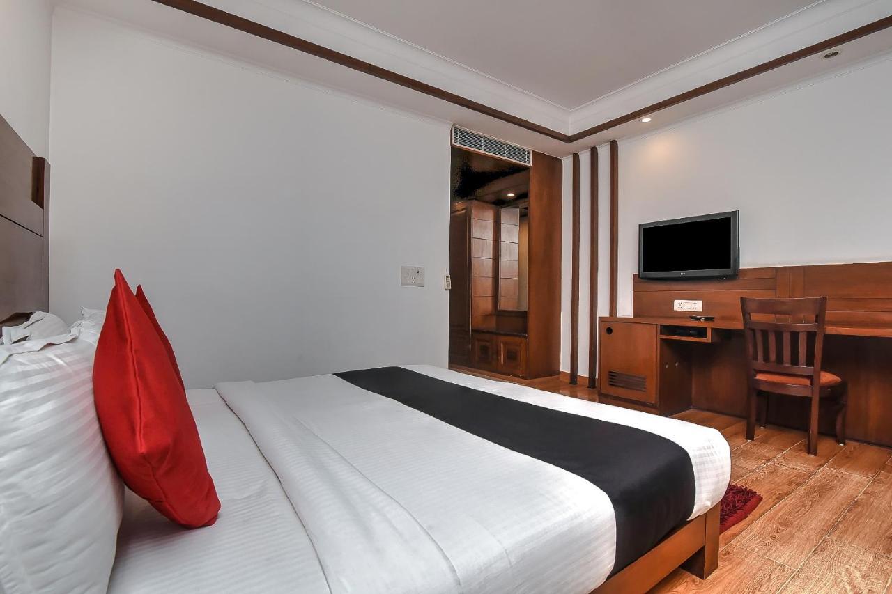 Capital O 16658 Anila New Delhi