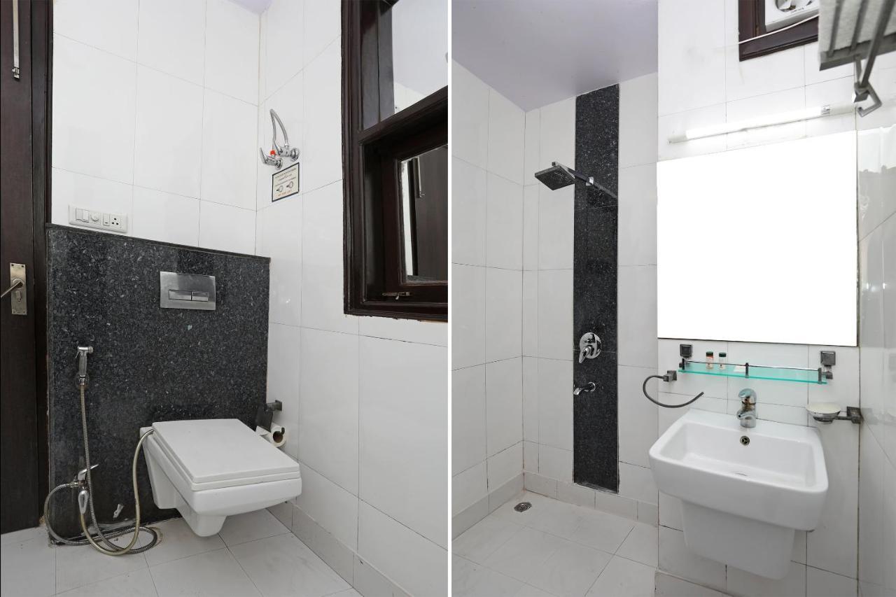 Capital O Metro View Near Satyam Inox Patel Nagar Hotel