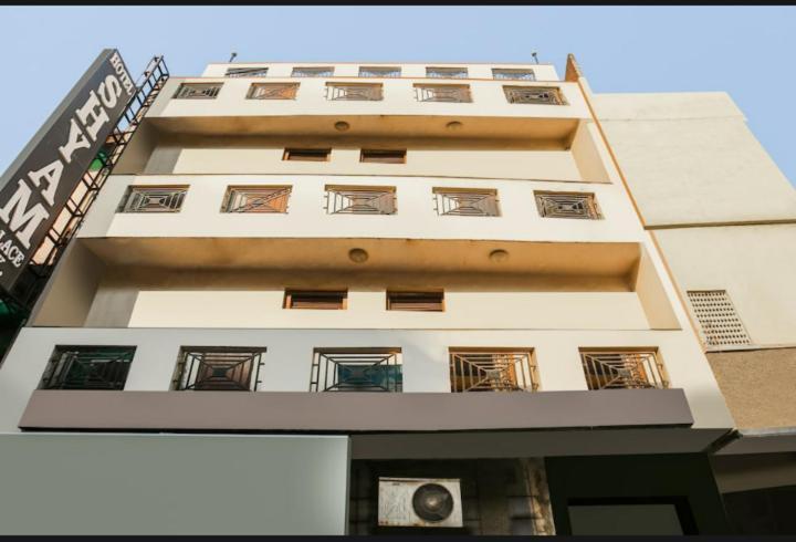 Shyam New Delhi