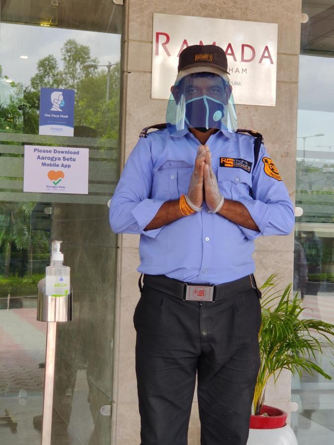 Ramada By Wyndham New Pitampura Hotel