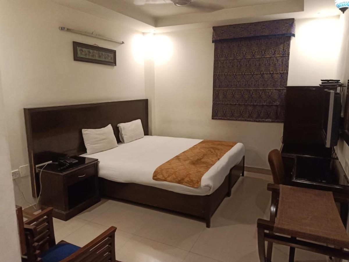 Clark Heights New Delhi