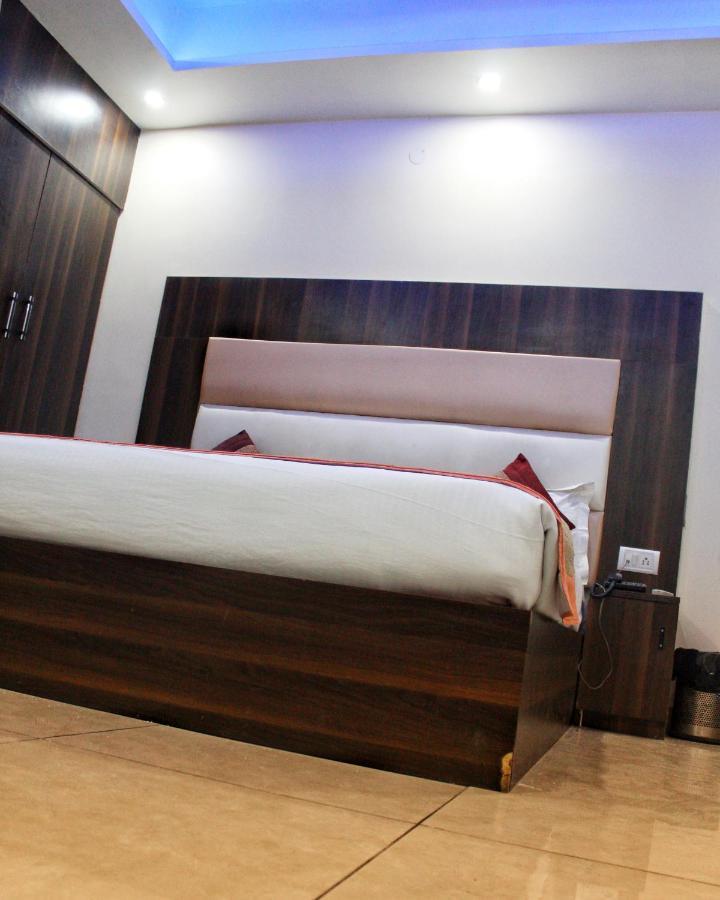 Airport Classic Park 3* New Delhi